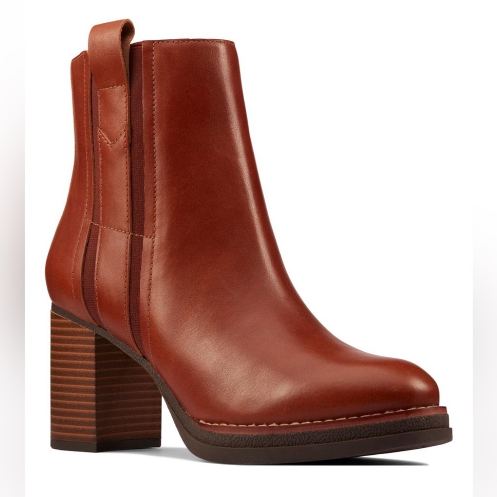 Clarks Mabel Block Heel Chelsea Boots